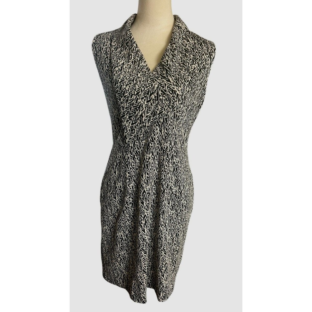 Calvin Klein Womens Dress Size 6 Black White  Lapel Neckline Sleeveless Sheath